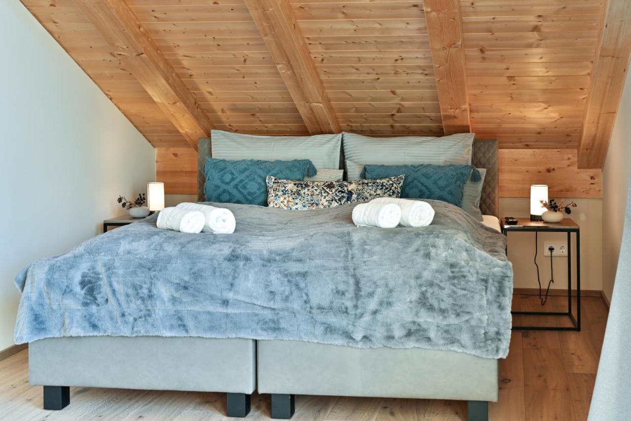 Boutique Chalets Alpi - Private Sauna & Cinema Гармиш-Партенкирхен Экстерьер фото