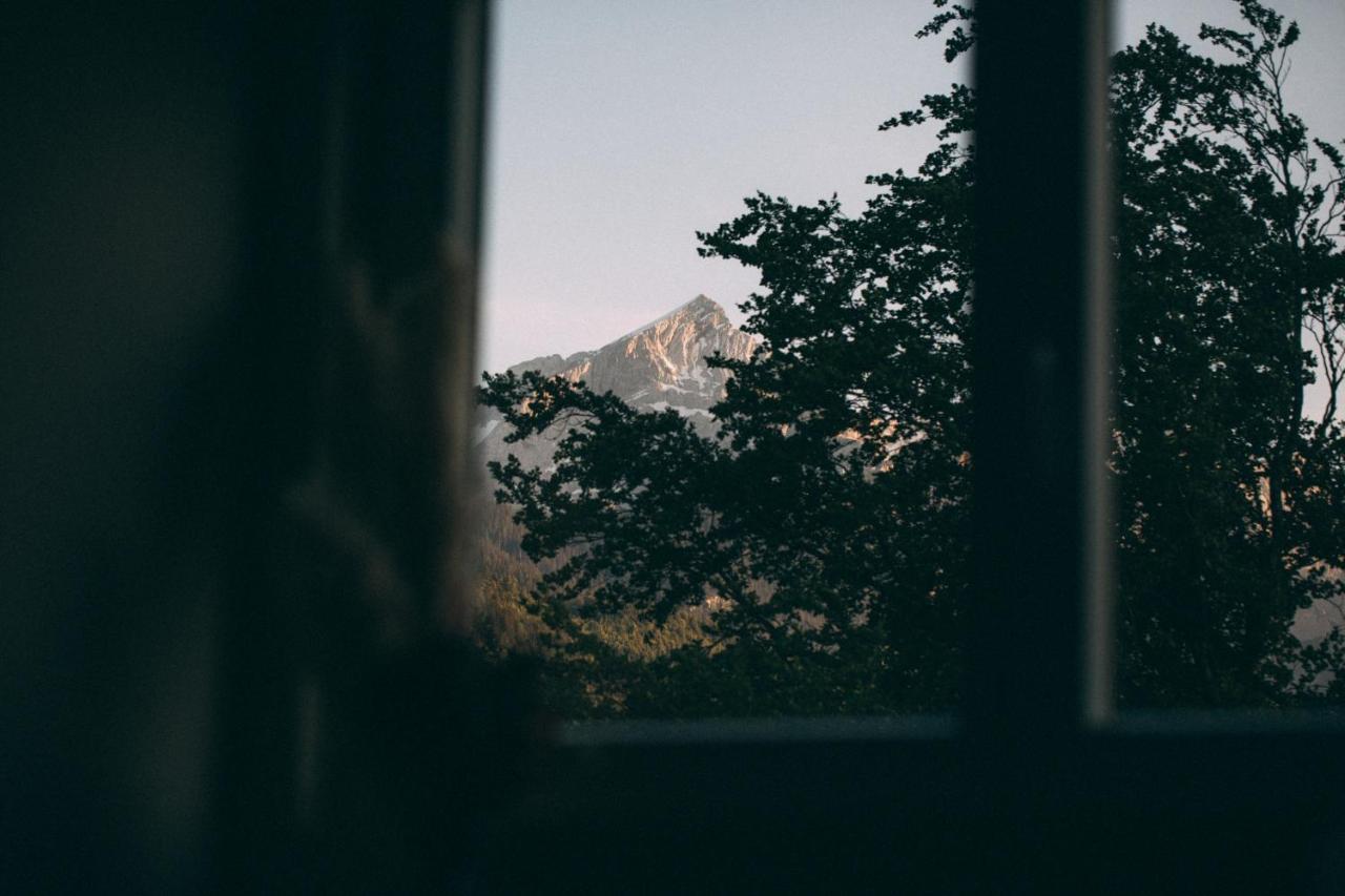 Boutique Chalets Alpi - Private Sauna & Cinema Гармиш-Партенкирхен Экстерьер фото