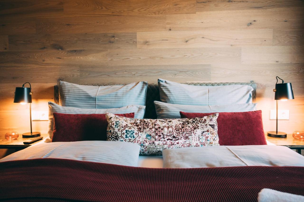 Boutique Chalets Alpi - Private Sauna & Cinema Гармиш-Партенкирхен Экстерьер фото